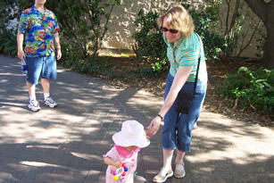 Becca and Darlene stroll through the zoo!